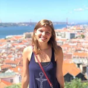 Meet your Posher, Alexandra